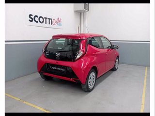 TOYOTA Aygo Connect 1.0 VVT-i 72 CV 5 porte x-play