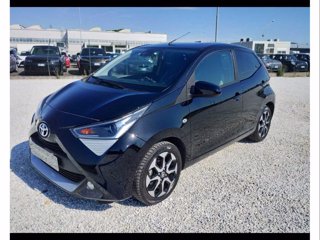 TOYOTA Aygo Connect 1.0 VVT-i 72 CV 5 porte x-fun