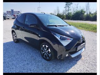 TOYOTA Aygo Connect 1.0 VVT-i 72 CV 5 porte x-fun