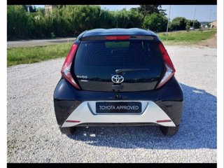 TOYOTA Aygo Connect 1.0 VVT-i 72 CV 5 porte x-fun