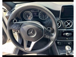 MERCEDES A 180 BlueEFFICIENCY Sport