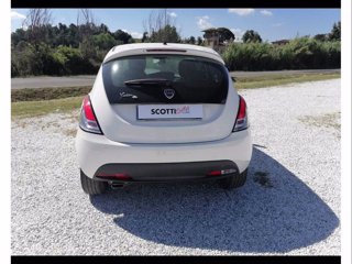 LANCIA Ypsilon 1.2 69 CV 5 porte Gold