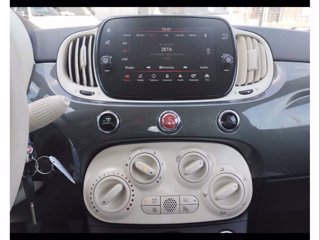 FIAT 500 C 1.0 Hybrid Lounge