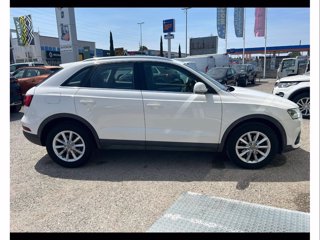 AUDI Q3 2.0 TDI 120 CV Business