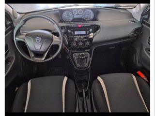 LANCIA LANCIA Ypsilon 1.2 69 CV 5 porte Silver