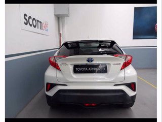 TOYOTA C-HR 1.8 Hybrid E-CVT Trend