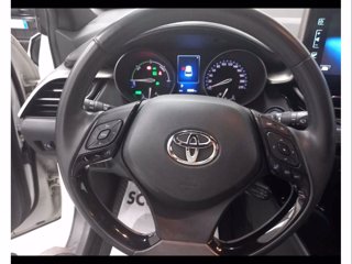 TOYOTA C-HR 1.8 Hybrid E-CVT Trend