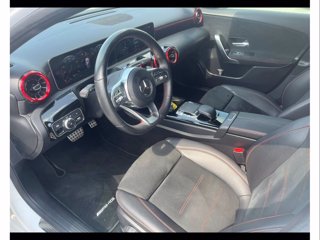 MERCEDES A 180 d premium auto