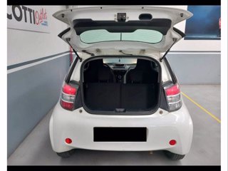 TOYOTA iQ 1.0