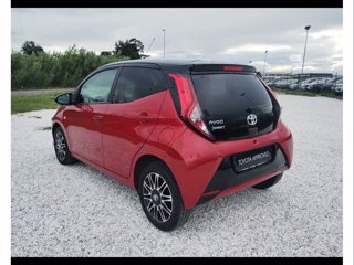 TOYOTA Aygo Connect 1.0 VVT-i 72 CV 5 porte x-clusiv red style