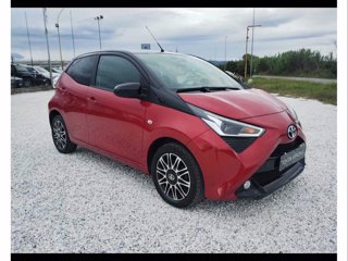 TOYOTA Aygo Connect 1.0 VVT-i 72 CV 5 porte x-clusiv red style