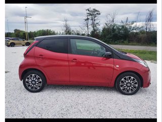 TOYOTA Aygo Connect 1.0 VVT-i 72 CV 5 porte x-clusiv red style