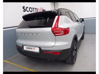 VOLVO XC40 T3 Geartronic R-design