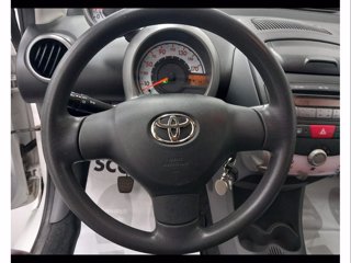 TOYOTA Aygo 5p 1.0 now connect