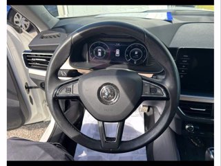 SKODA Kamiq 1.0 TSI 115 CV DSG Dark Shade