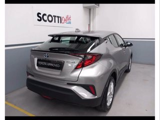 TOYOTA C-HR 1.8 Hybrid E-CVT Active