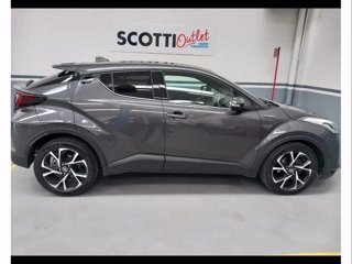 TOYOTA C-HR 1.8 Hybrid E-CVT Trend