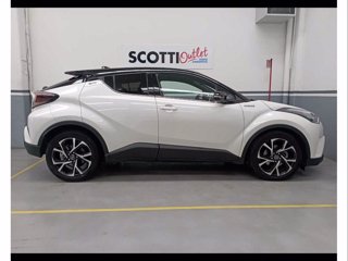 TOYOTA C-HR 1.8 Hybrid E-CVT Dynamic