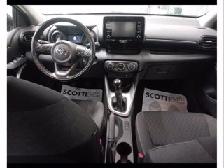 TOYOTA Yaris 1.0 5 porte Trend