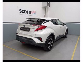 TOYOTA C-HR 1.8 Hybrid E-CVT Trend