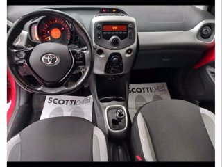 TOYOTA Aygo 1.0 VVT-i 69 CV 5 porte x-cool MMT