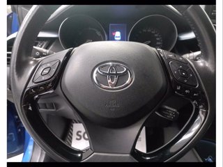 TOYOTA C-HR 2.0 Hybrid E-CVT Trend