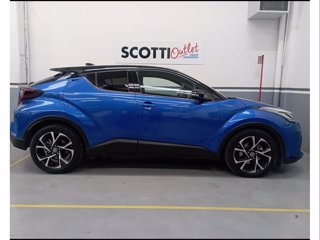 TOYOTA C-HR 2.0 Hybrid E-CVT Trend