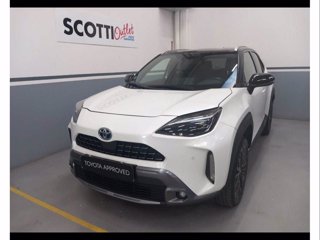 TOYOTA Yaris Cross 1.5 Hybrid 5p. E-CVT AWD-i Adventure