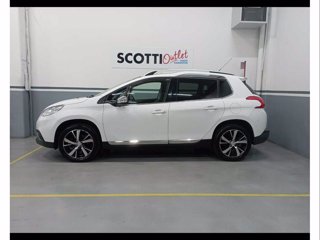 PEUGEOT 2008 PureTech Turbo 110 S&S Allure