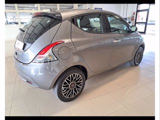 LANCIA Ypsilon 1.0 firefly hybrid platino s&s 70cv