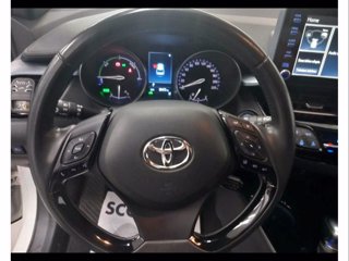 TOYOTA C-HR 1.8 Hybrid E-CVT Trend