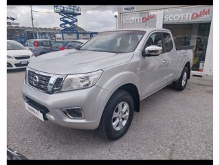 NISSAN Navara 2.3 dCi 4WD King Cab Visia