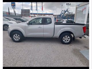 NISSAN Navara 2.3 dCi 4WD King Cab Visia