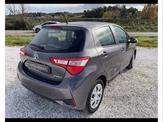 TOYOTA Yaris 1.5 Hybrid 5 porte Active