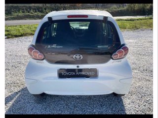 TOYOTA Aygo 1.0 12V VVT-i 5 porte Now Connect