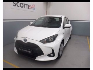 TOYOTA Yaris 1.5 Hybrid 5 porte Active