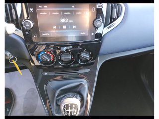 LANCIA Ypsilon 1.0 firefly hybrid platino s&s 70cv