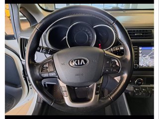 KIA Rio 1.4 crdi high tech stop&go 5p