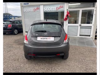 LANCIA Ypsilon 1.2 8v elefantino 69cv my14