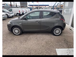 LANCIA Ypsilon 1.2 8v elefantino 69cv my14