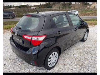 TOYOTA Yaris 1.0 5 porte Active