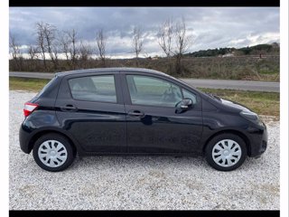 TOYOTA Yaris 1.0 5 porte Active