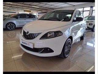 LANCIA Ypsilon 1.0 firefly hybrid gold plus s&s 70cv 5p.ti