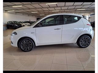 LANCIA Ypsilon 1.0 firefly hybrid gold plus s&s 70cv 5p.ti