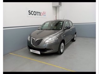 LANCIA Ypsilon 1.2 69 CV 5 porte Gold