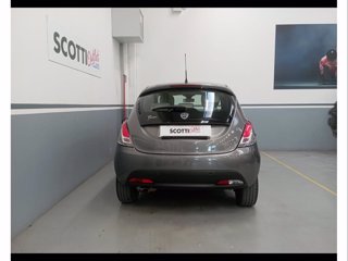 LANCIA Ypsilon 1.2 69 CV 5 porte Gold