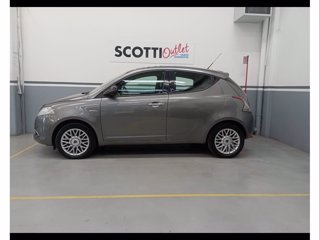 LANCIA Ypsilon 1.2 69 CV 5 porte Gold