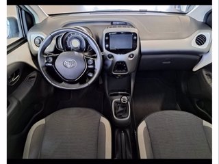 TOYOTA Aygo Connect 1.0 VVT-i 72 CV 5 porte x-play