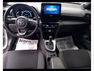 TOYOTA Yaris Cross 1.5 Hybrid 5p. E-CVT AWD-i Trend