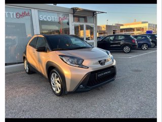 TOYOTA Aygo x 1.0 lounge 72cv